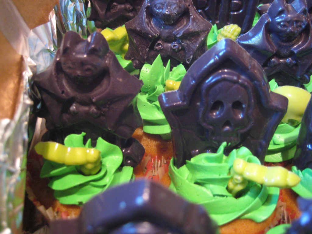 Halloween Cupcakes: Vodka Infused Lemonade